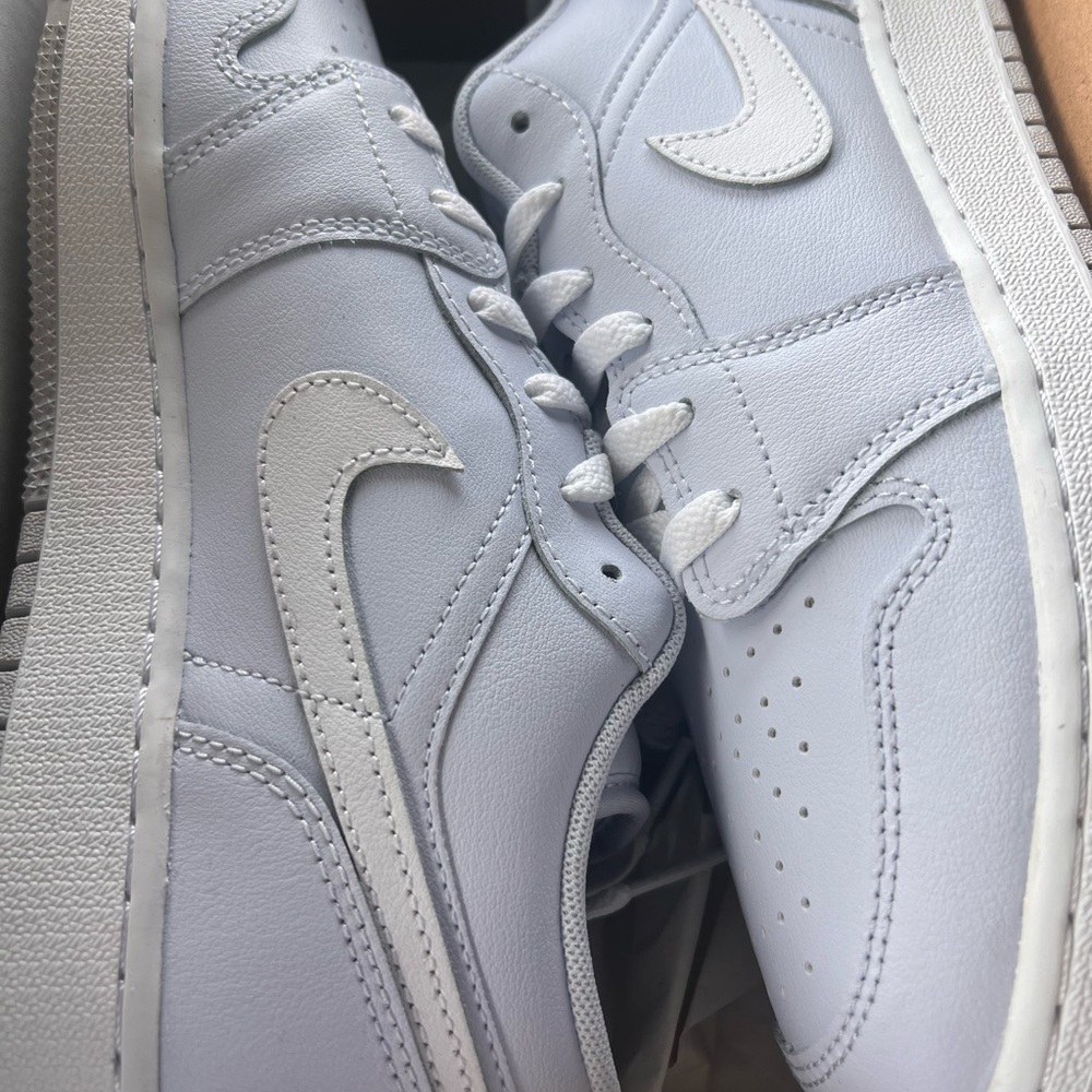 Jordan Men's Light Gray Sneakers